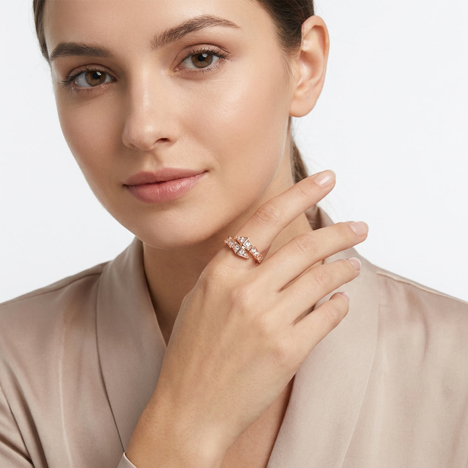 Damenring aus 585er Rotgold mit Zirkonia im extravaganten Design 17.5 mm