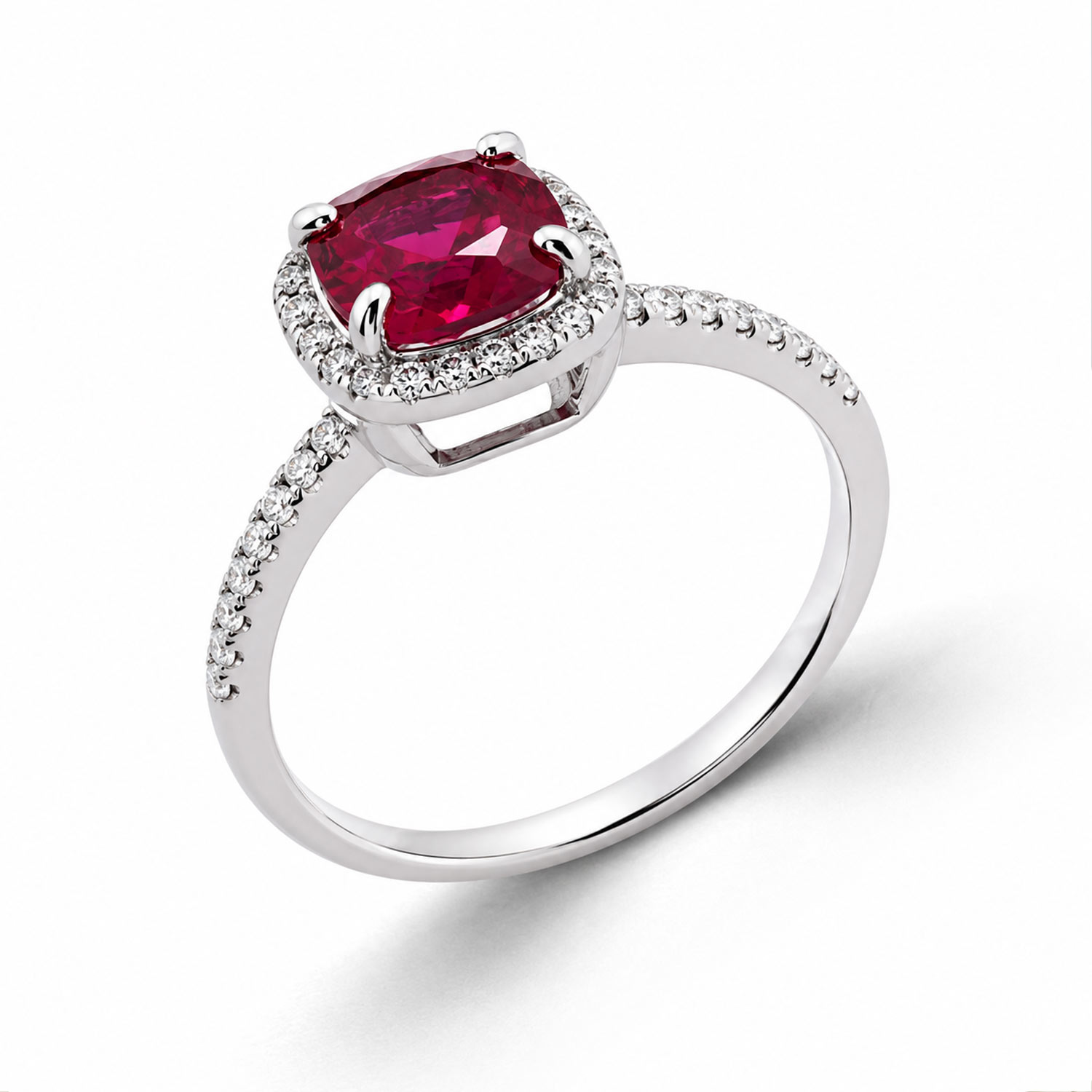Damenring aus 925 Silber mit rotem und farblosen Zirkonia
